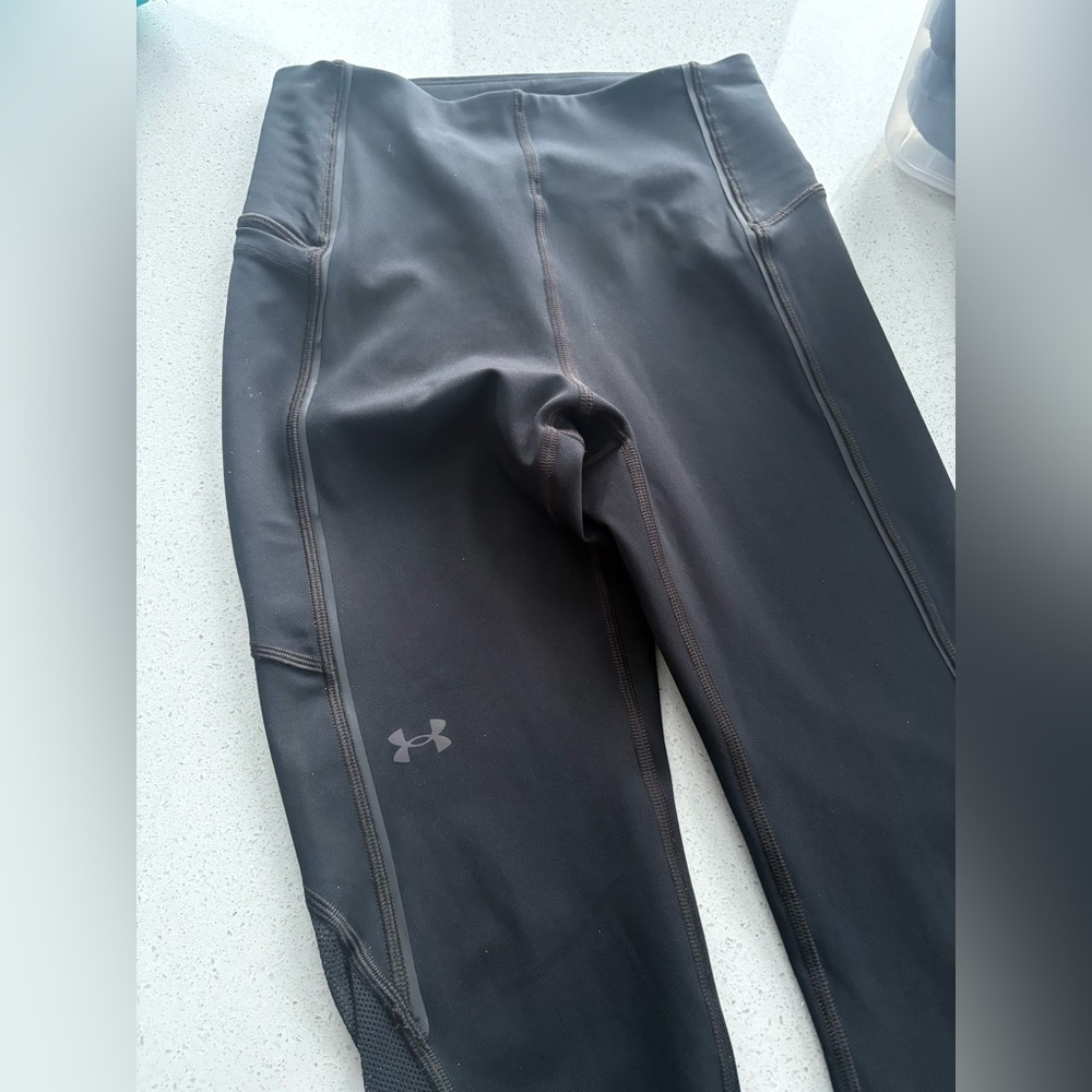 Under Armour Charcoal Performance Leggings